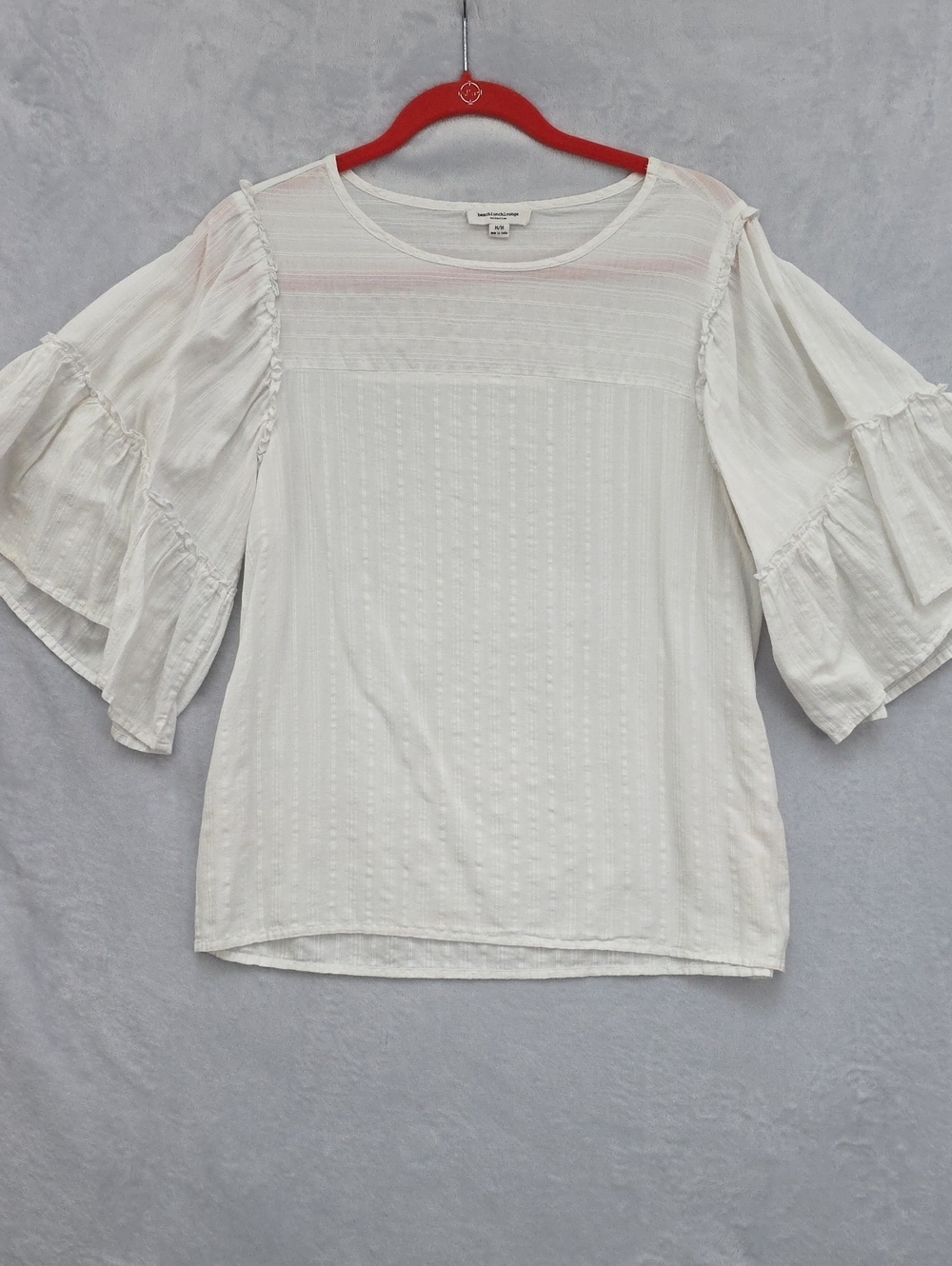 beachlunchlounge White Ruffled Sleeve Blouse